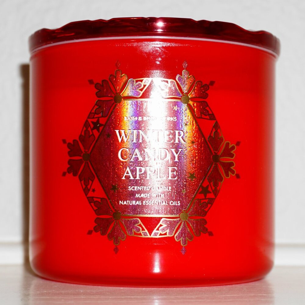 Bath & Body Works Winter Candy Apple 3-wick Candle